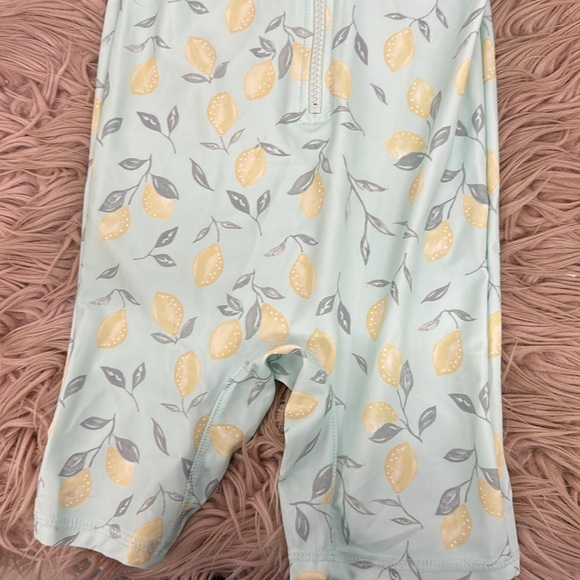 H&M Lemon SPF 50 Swimwear - Picture 2 of 3